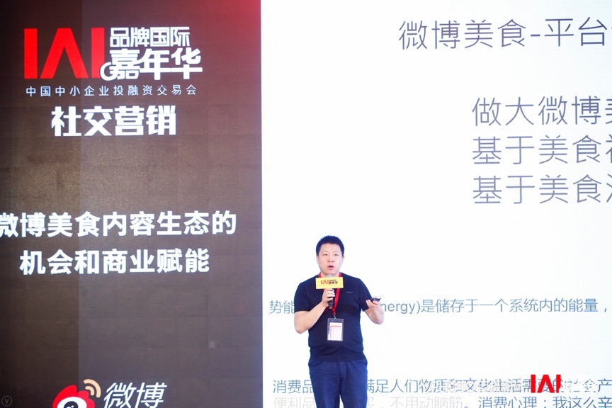 vbox9112__69U5203_103053_small.JPG