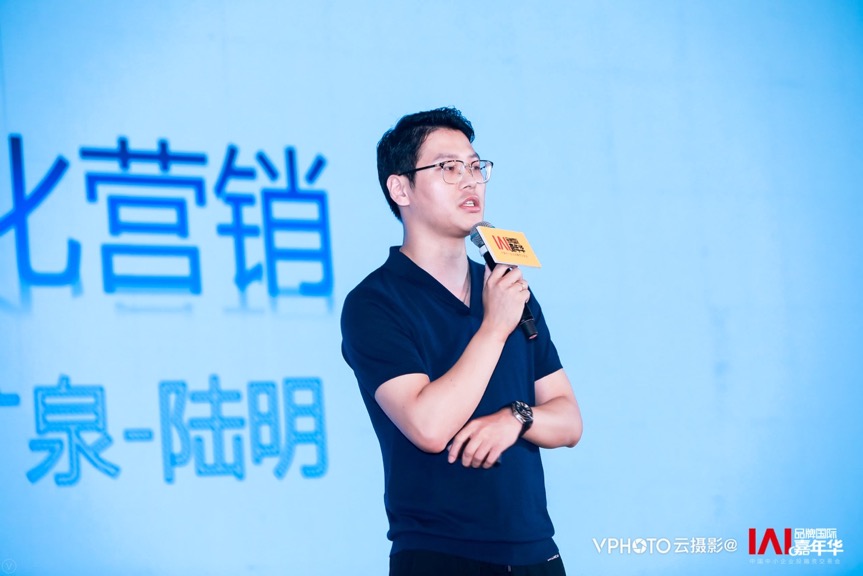 vbox8006_5K9A9351_135926_small.JPG