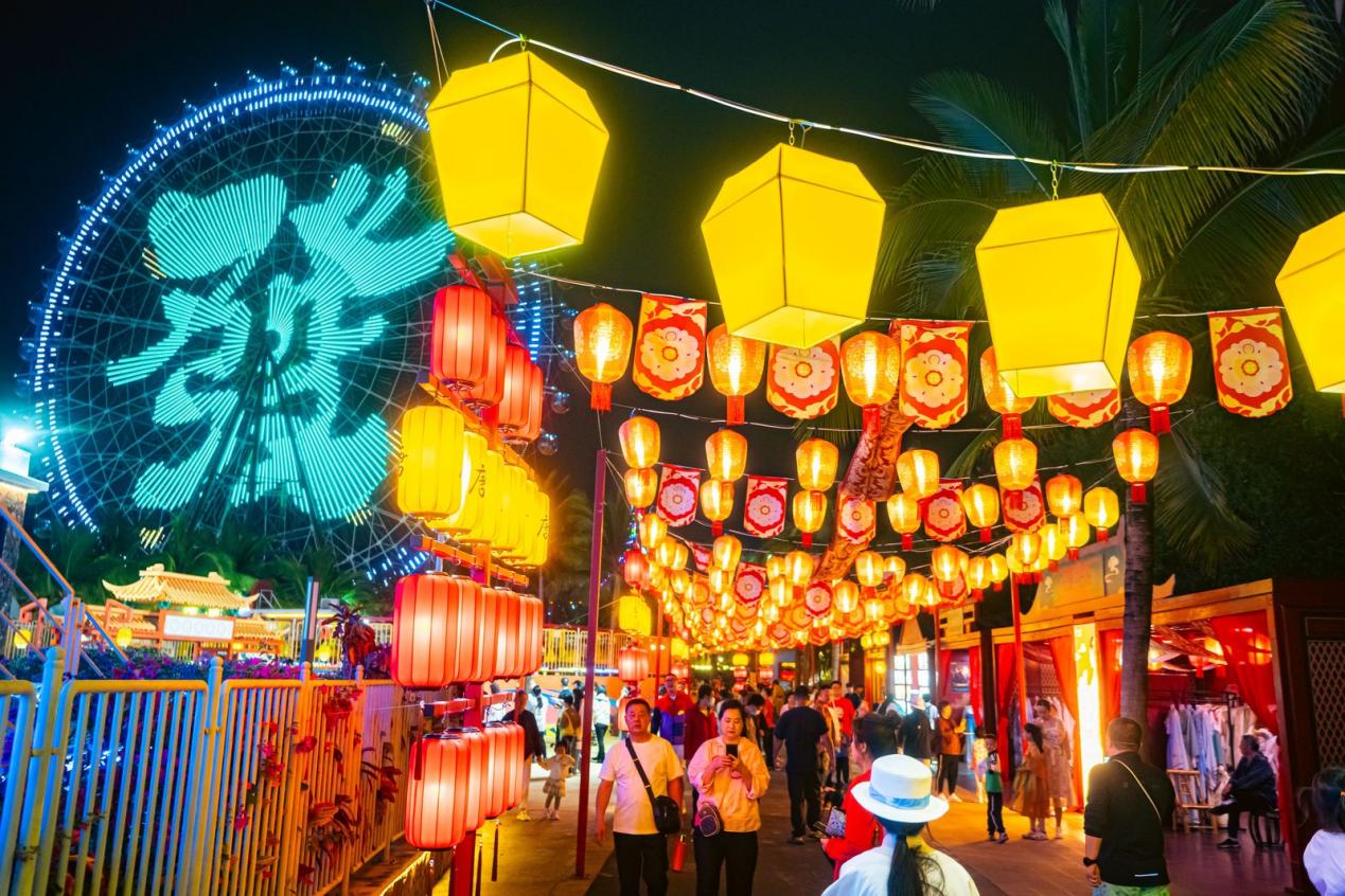 三亚夜游摩天轮